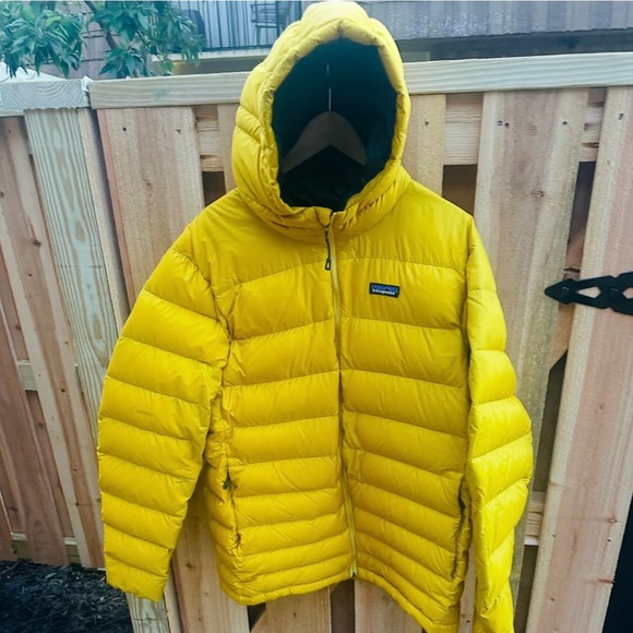 PATAGONIA MENS HI-LOFT DOWN SWEATER HOODY. L 600 DOWN 84902 DEADSTOCK SULFUR YEL - Picture 15 of 15